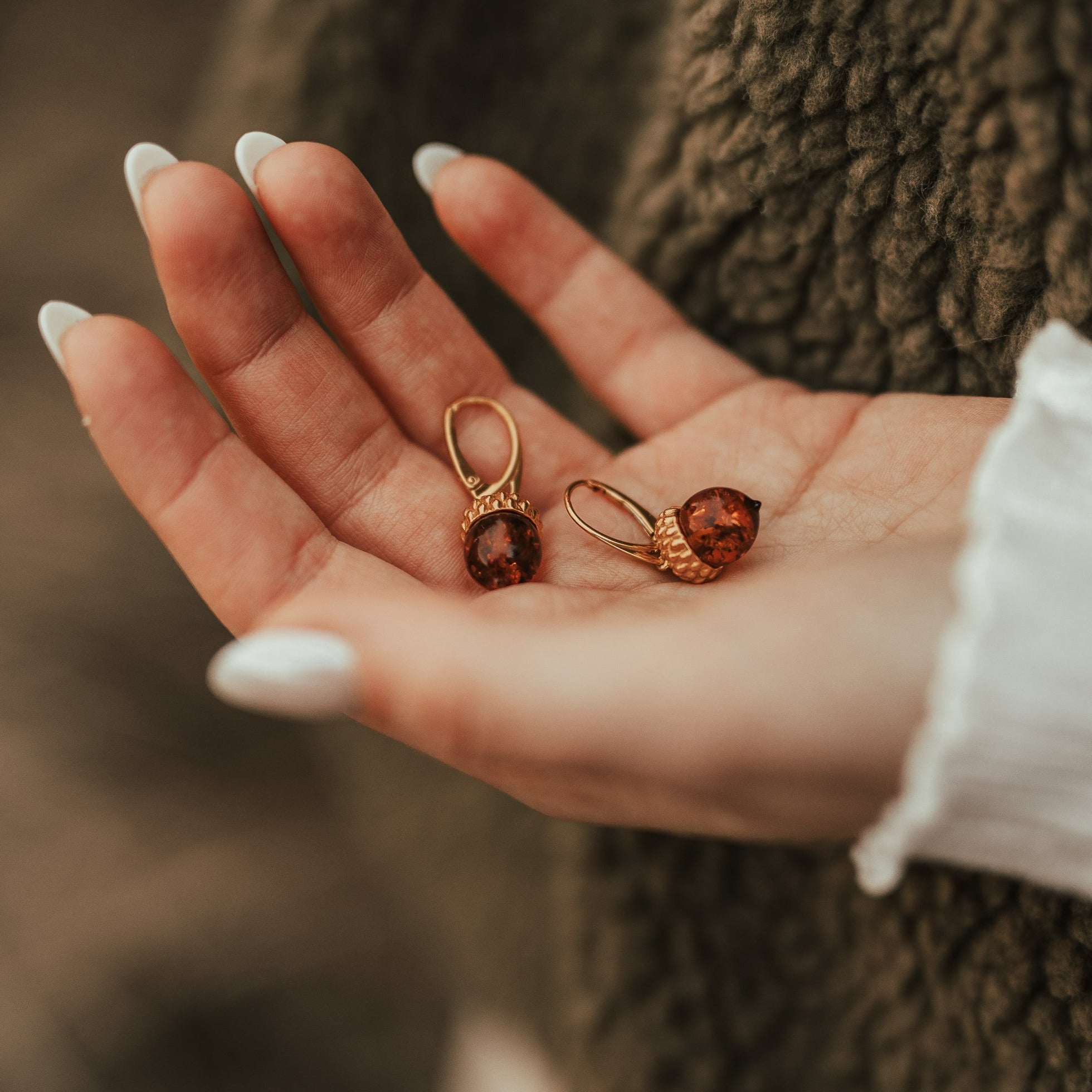 EARRINGS AMBER ACORN