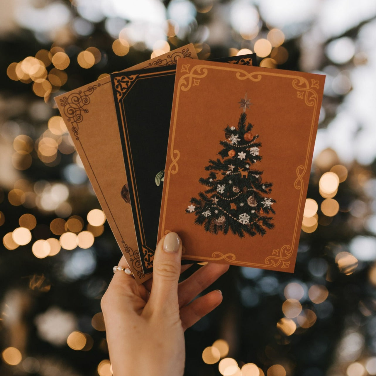 POSTKARTE FESTLICHER WEIHNACHTSBAUM