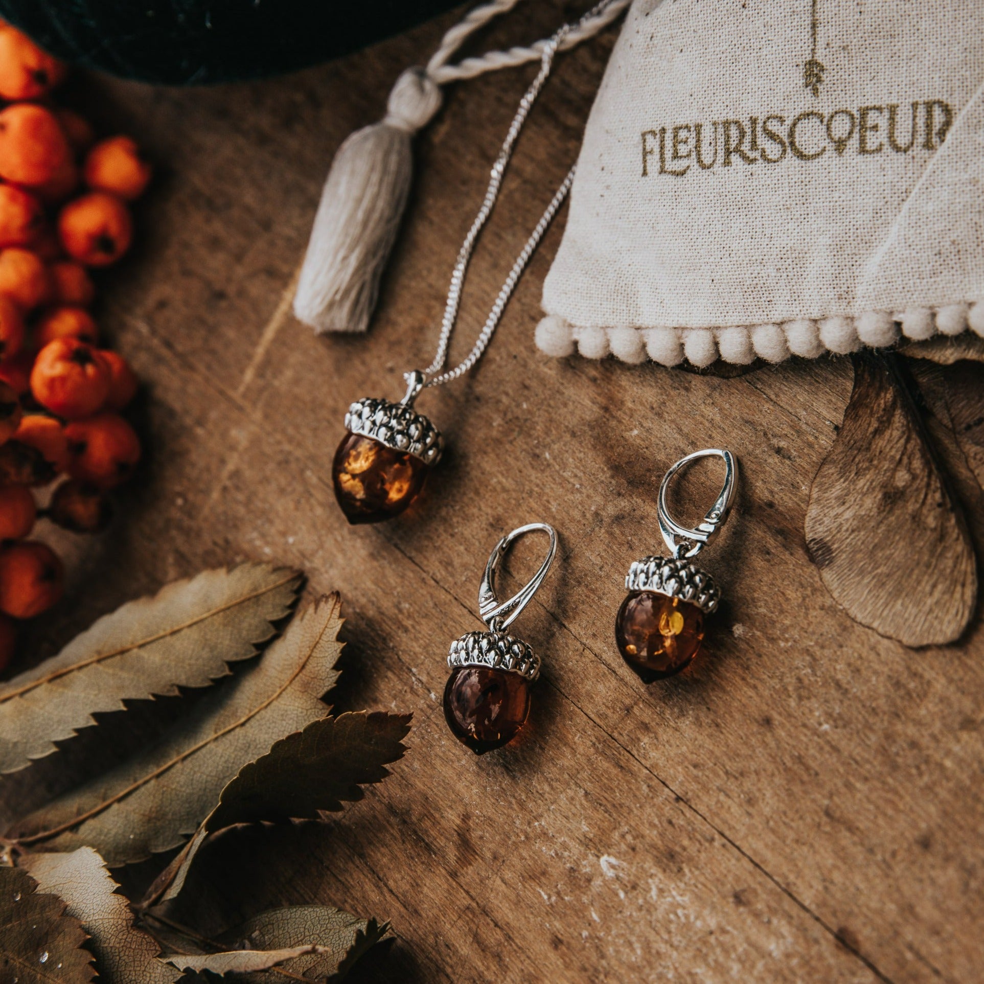 EARRINGS AMBER ACORN II