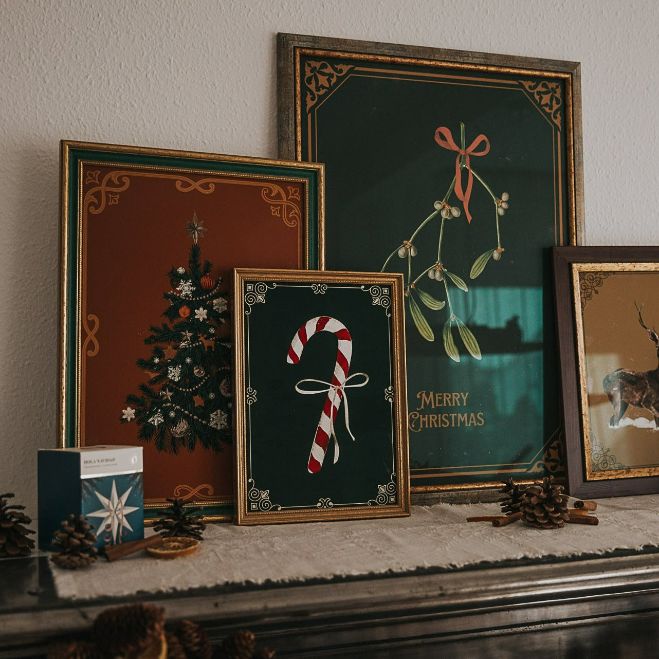 KUNSTDRUCK FESTLICHER WEIHNACHTSBAUM