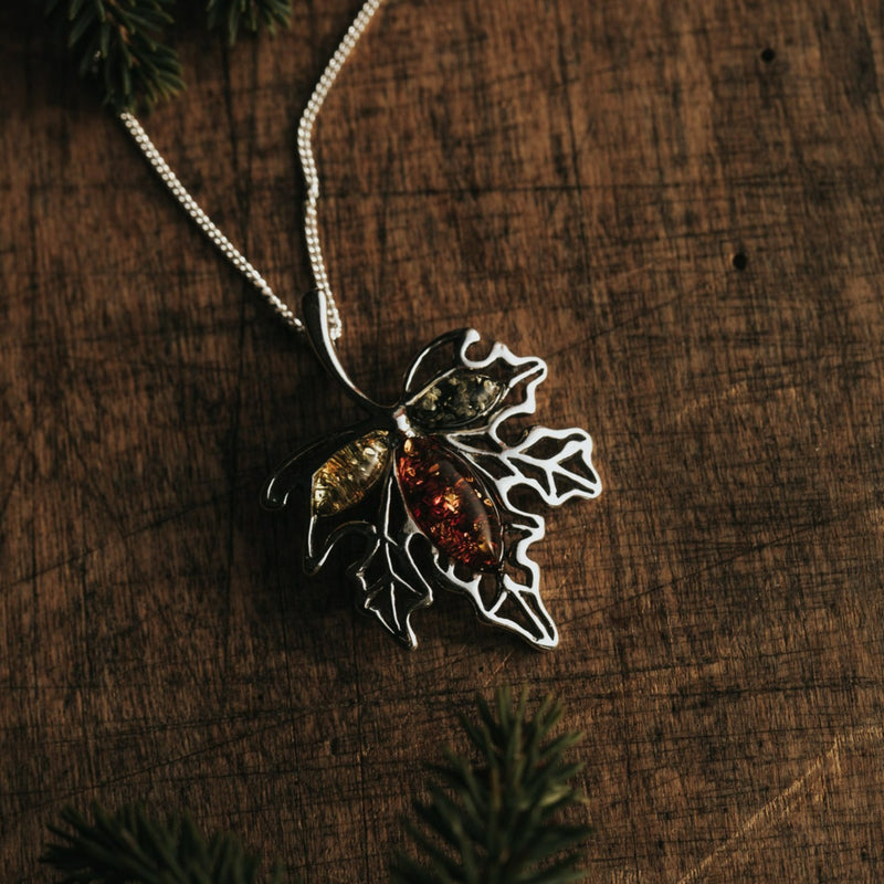 Necklace. 171. good Red Sky Leaf Amber